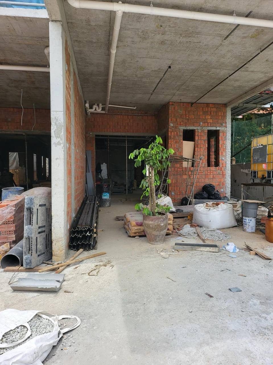 Ground floor